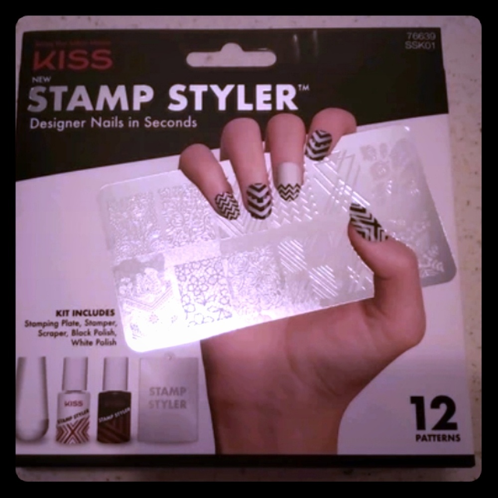 Kiss Nail Stamp Styler
